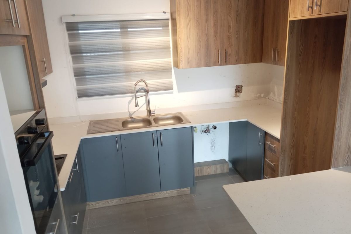 Apartment To Rent in Morningside, Durban, KwaZulu Natal - Photo 3