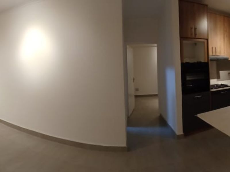 Apartment To Rent in Morningside Durban KwaZulu Natal - Photo 3