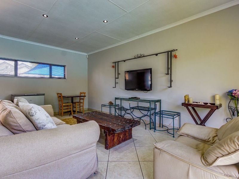 House For Sale in Alphen Park, Benoni - Photo 7