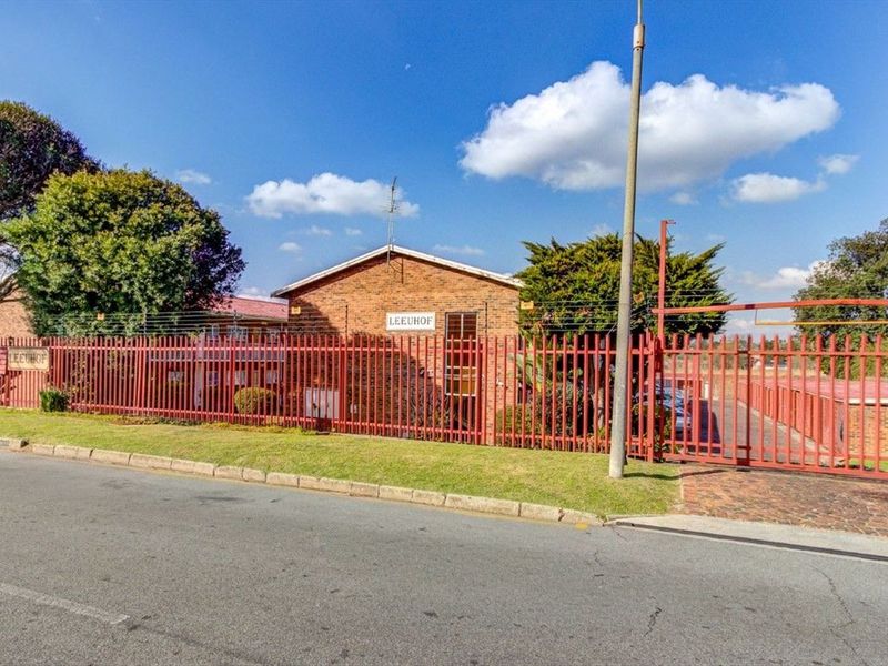Apartment  For Sale in Kempton Park, Kempton Park - Photo 6