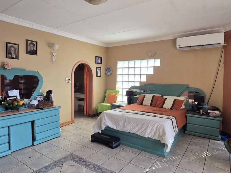 LUXURY HOUSE FOR SALE IN AMANDASIG - Photo 10