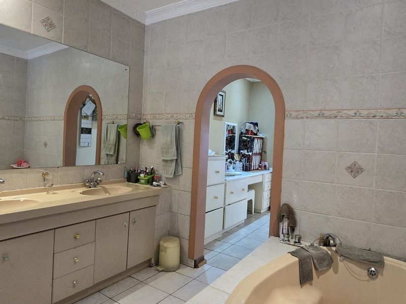 LUXURY HOUSE FOR SALE IN AMANDASIG - Photo 8