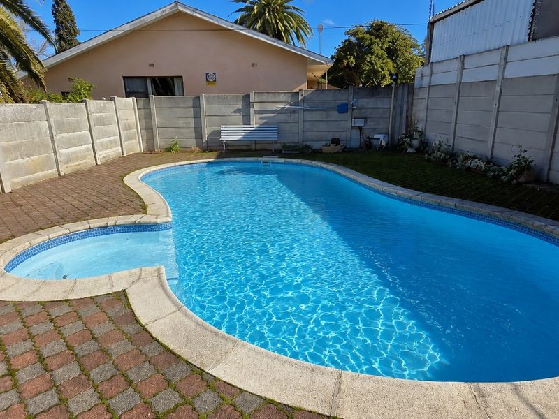 House For Sale in De La Haye, Bellville - Photo 3