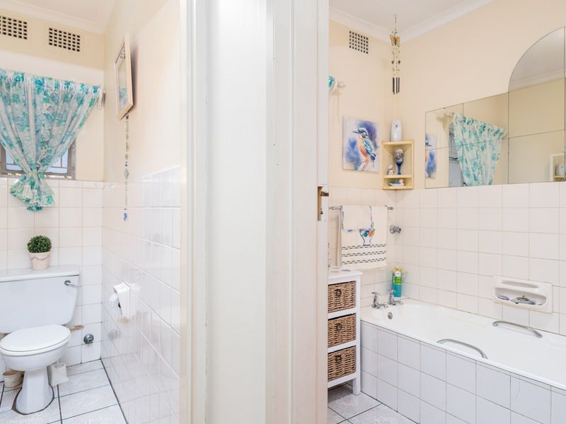 House For Sale in De La Haye, Bellville - Photo 5