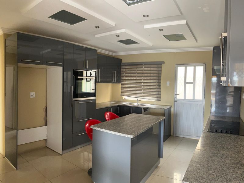House For Sale in Briardene, Durban, KwaZulu Natal - Photo 2