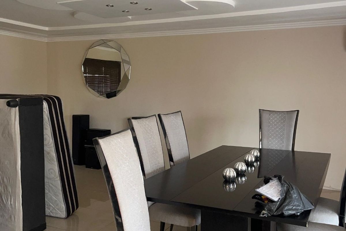 House For Sale in Newlands West - Photo 4