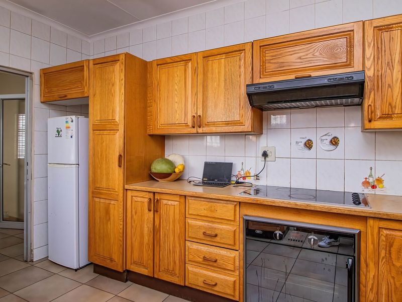 House For Sale in Glen Marais, Kempton Park - Photo 10