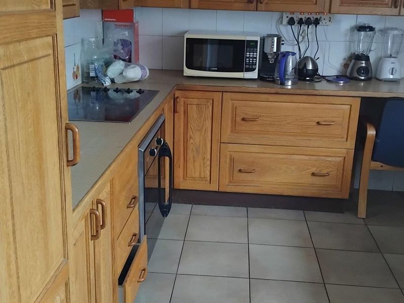 House For Sale in Glen Marais, Kempton Park - Photo 1
