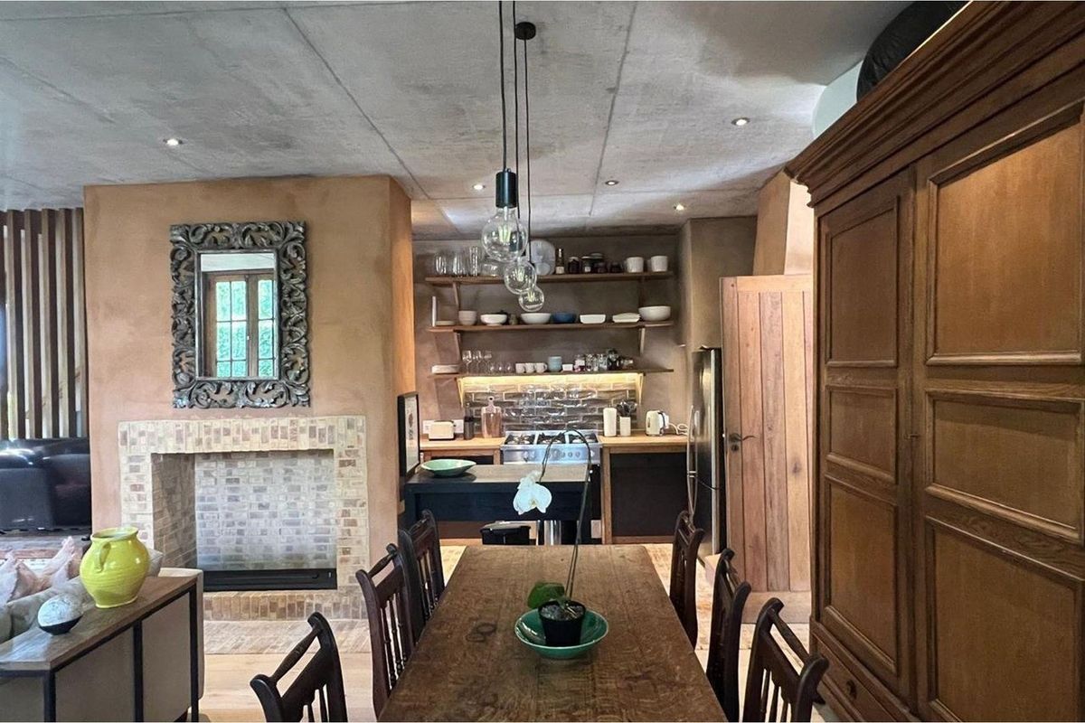 Duplex Cottage in Bel Ombre Constantia - Photo 5