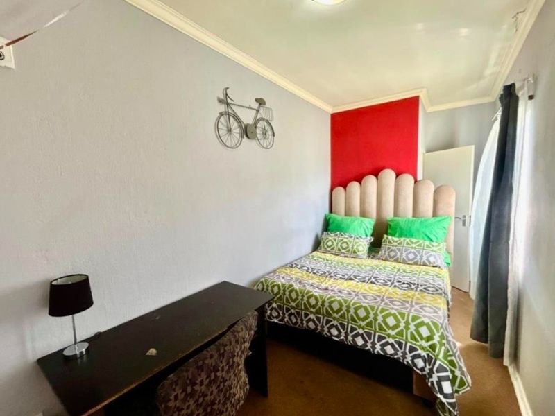 Townhouse For Sale in Sonneveld, Brakpan - Photo 10