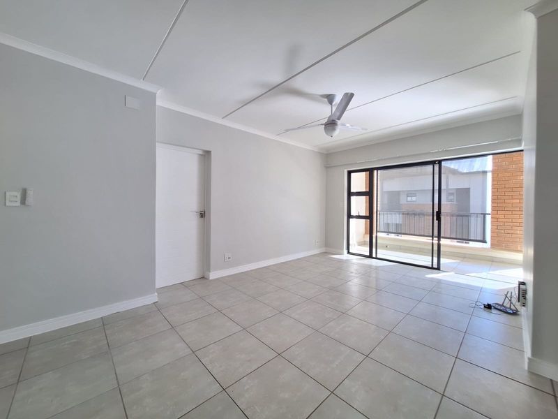 Stepless 3-Bedroom Apartment with Storeroom in Ballito Hills Estate - Photo 4