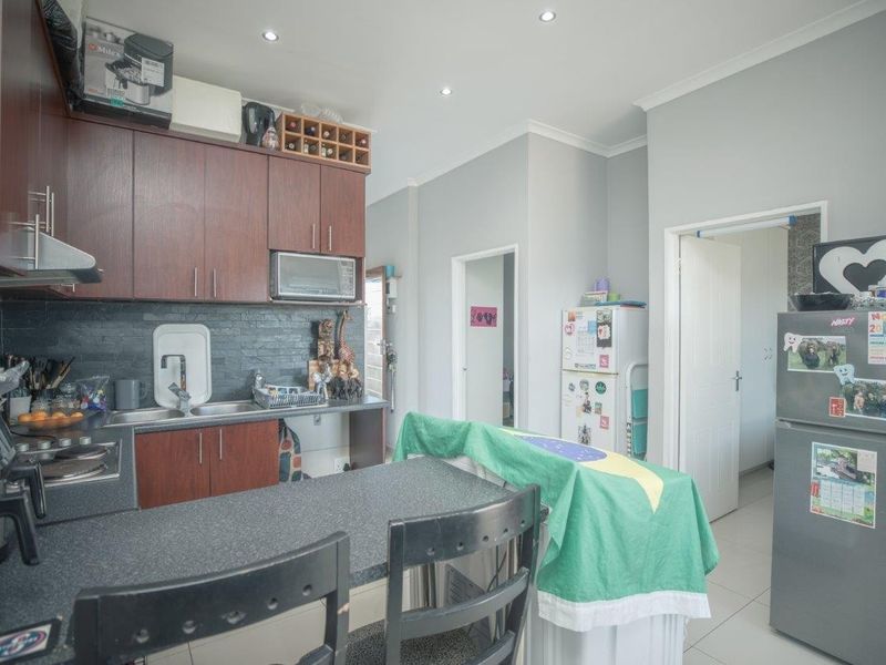 Apartment For Sale in Buh Rein Estate, Kraaifontein - Photo 7