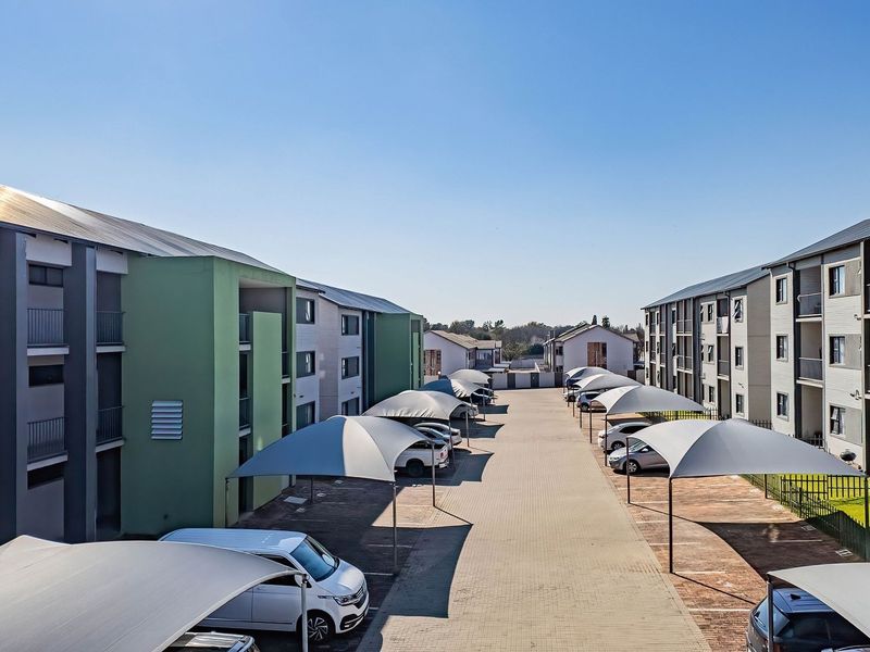 Apartment For Sale in Rynfield, Benoni - Photo 2