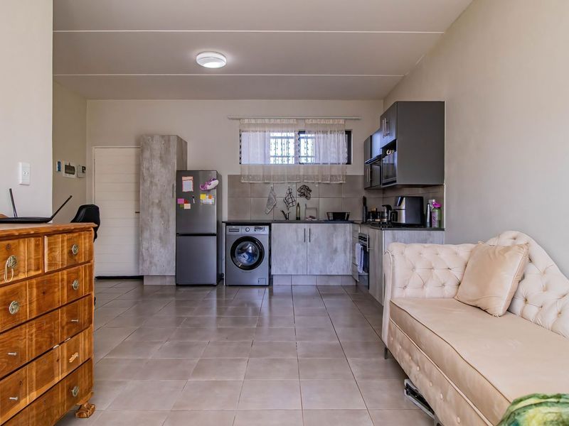 Apartment For Sale in Rynfield, Benoni - Photo 5