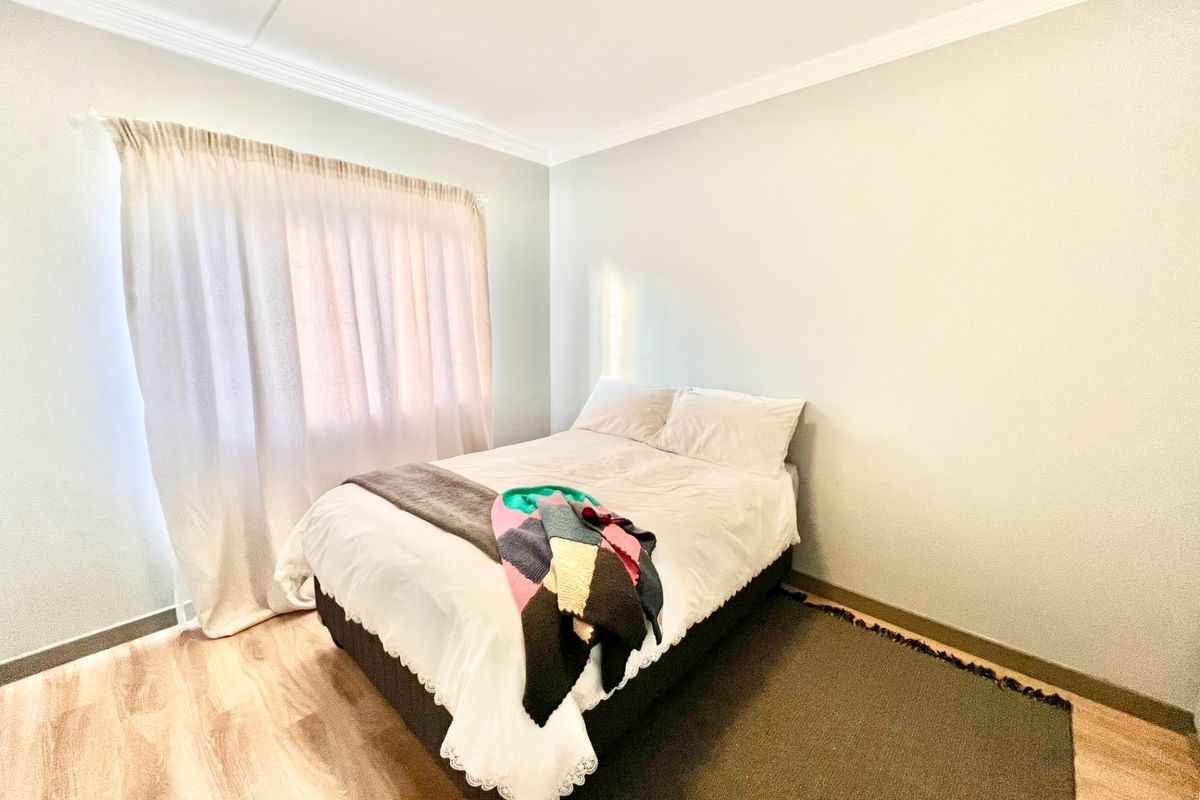 1 Bed First Floor Apartment - Photo 4