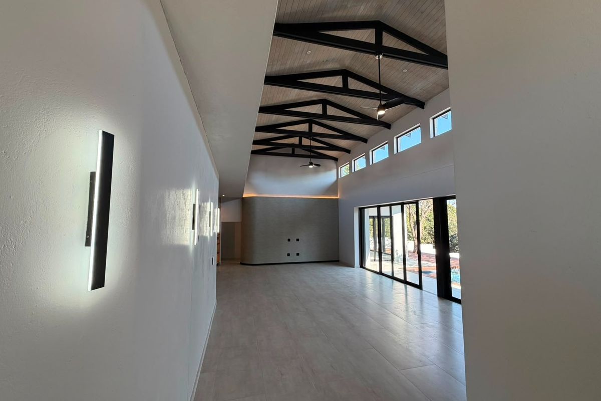 Brand New Luxury Home with Spectacular Views in The Rest Nature Estate - Photo 5