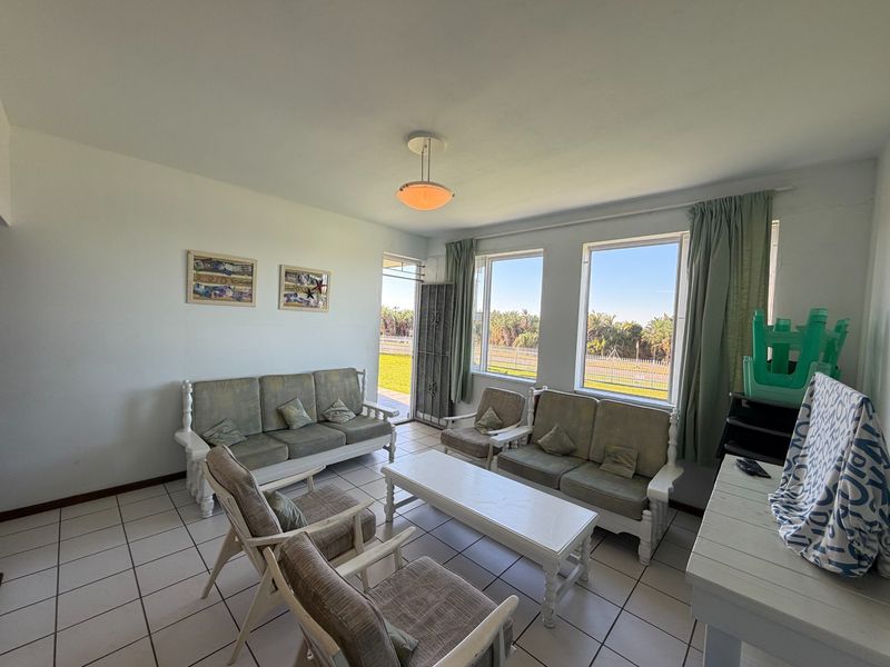 Coastal Living at Its Best  Two Bedroom Apartment in Uvongo - Photo 5