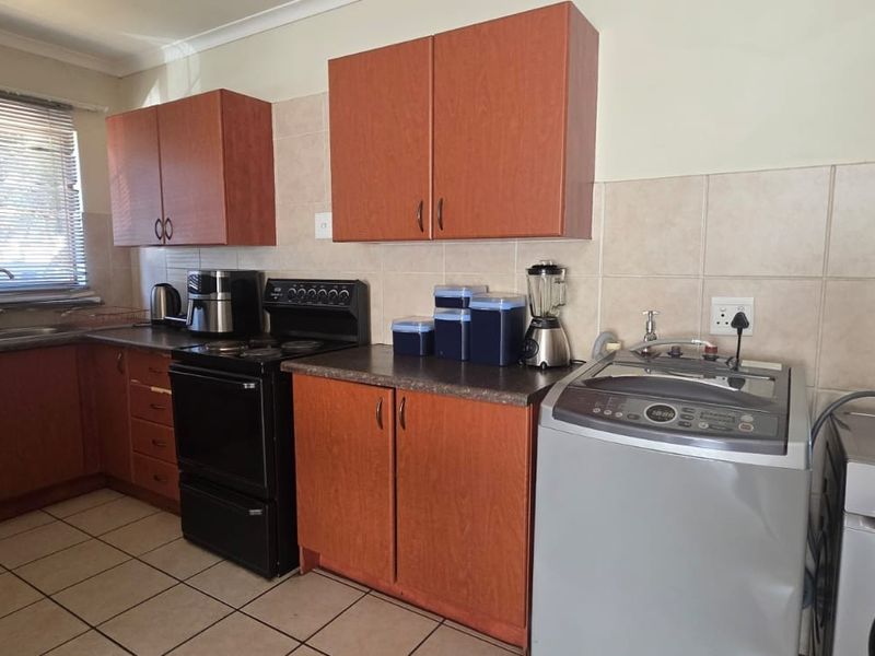 House For Sale in Delmas West, Delmas - Photo 3