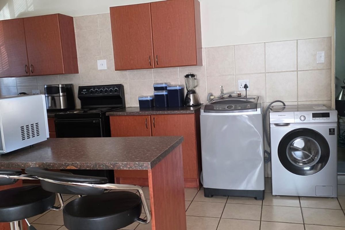 House For Sale in Delmas West, Delmas - Photo 2