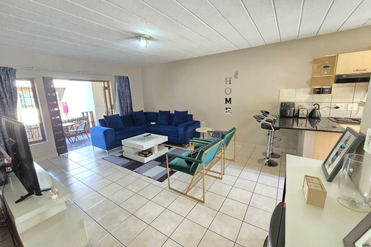 Groundfloor apartment For Sale in Jukskei Park, Randburg - Photo 2