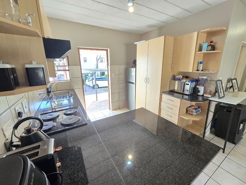 Groundfloor apartment For Sale in Jukskei Park, Randburg - Photo 5