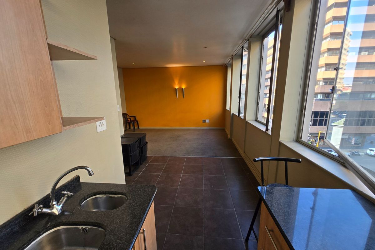 Modern Bachelors Paradise... Priced To GO! - Photo 5