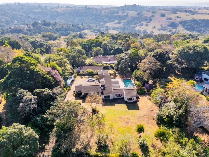 House For Sale in Forest Hills, Kloof, KwaZulu Natal - Photo 2