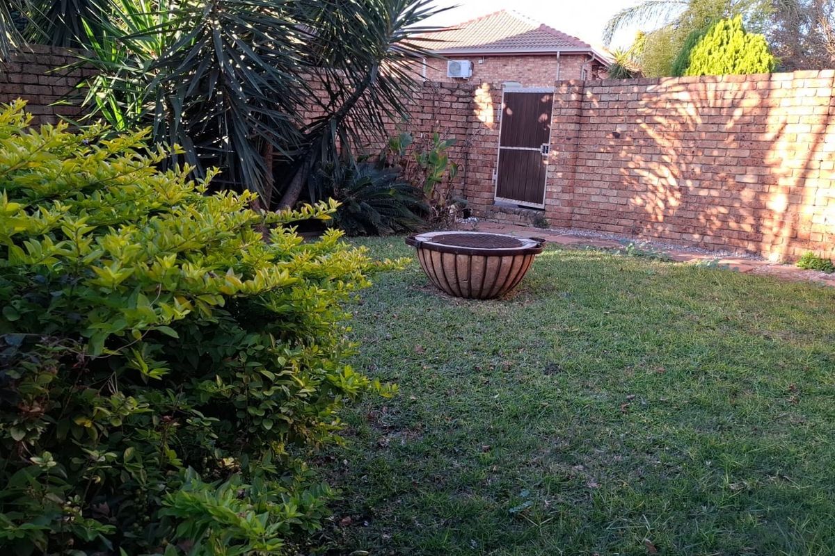 Apartment To Rent in Amberfield Ridge, Amberfield, Centurion - Photo 2