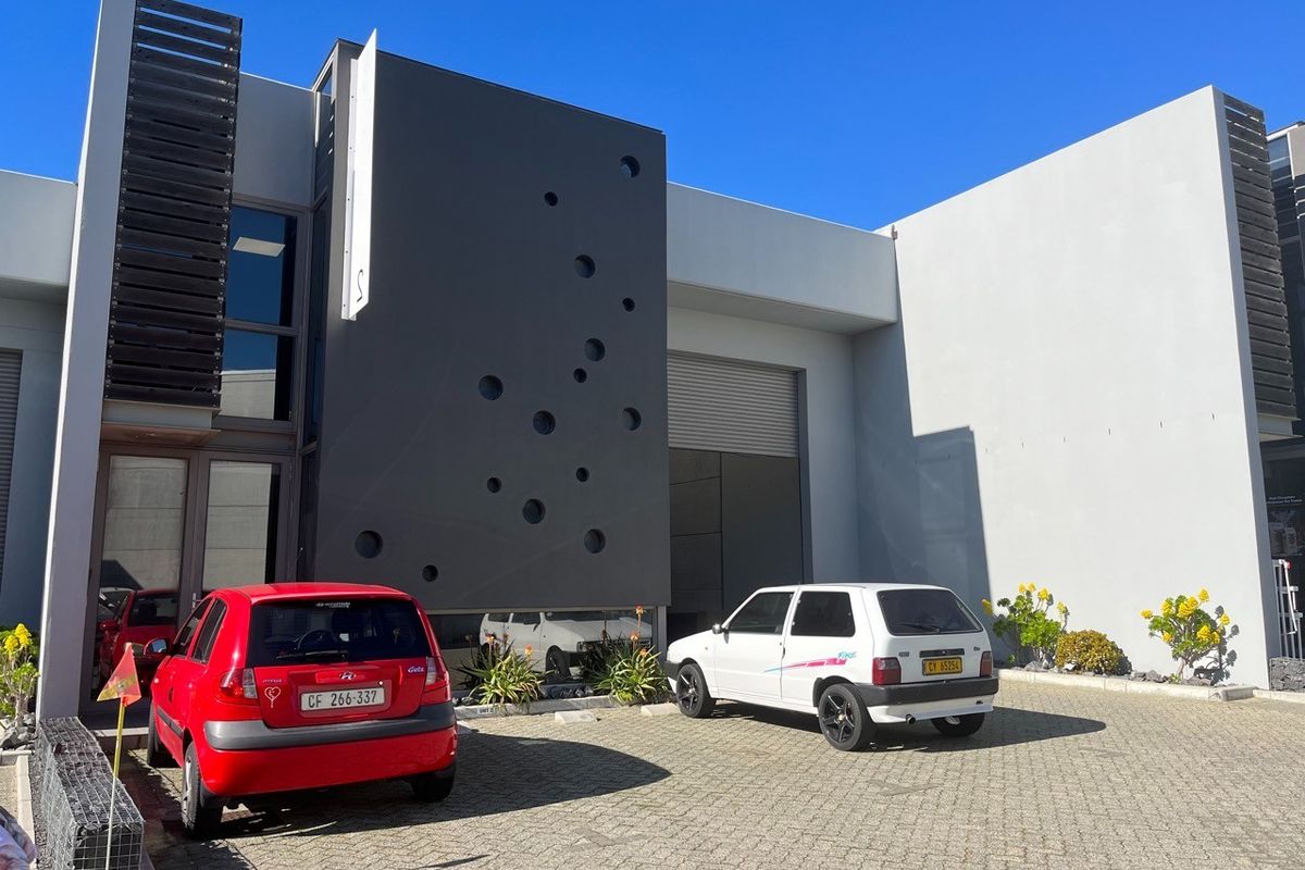 515m2 Warehouse To LET in The Reserve Business Park 1 - Photo 2