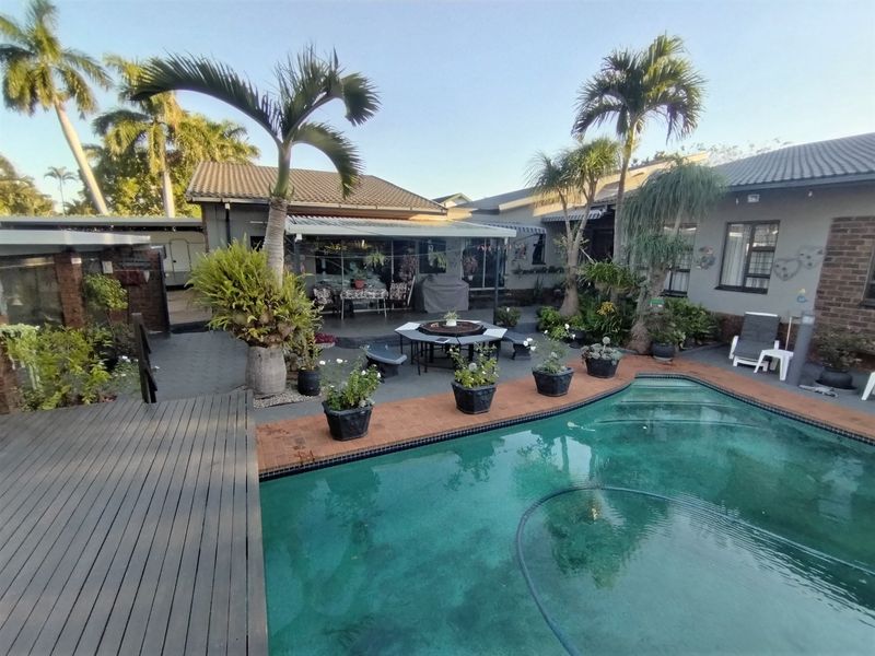 Beautiful 4 Bedroom House For Sale in Grantham Park, Empangeni - Photo 3
