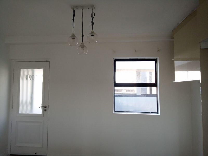 Apartment in Umhlanga, KwaZulu Natal - Photo 4