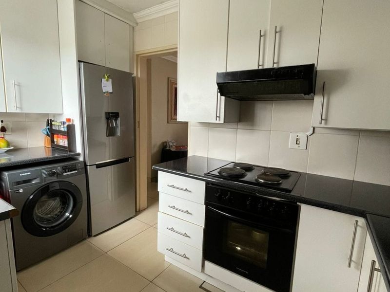 House To Rent in Nellmapius EXT 1, Pretoria - Photo 2