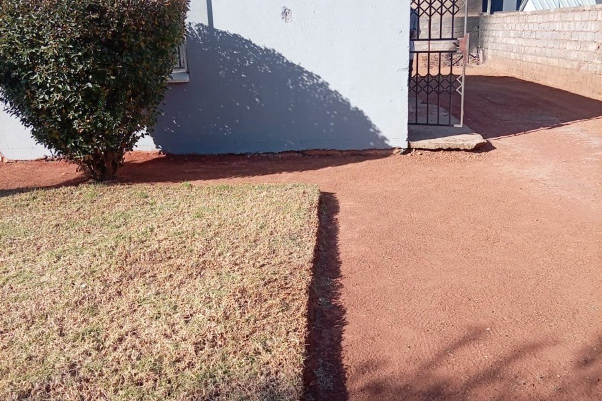 House To Rent in Protea Glen, Soweto - Photo 3