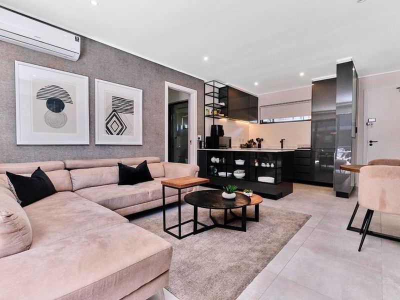 Apartment To Rent in Hyde Park, Sandton - Photo 4
