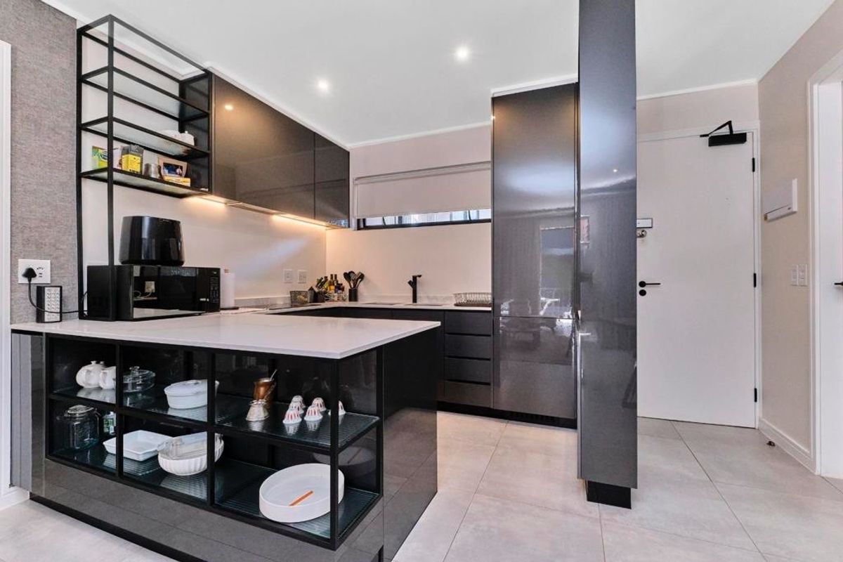 Apartment To Rent in Hyde Park, Sandton - Photo 2