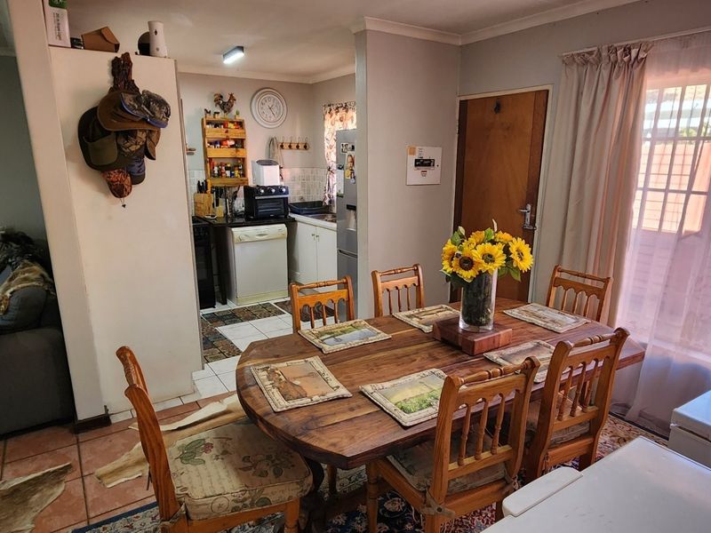 Townhouse For Sale in Pierre Van Ryneveld, Centurion - Photo 10