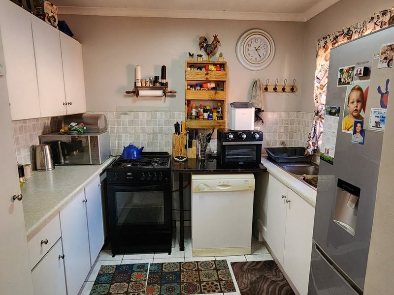 Townhouse For Sale in Pierre Van Ryneveld, Centurion - Photo 7