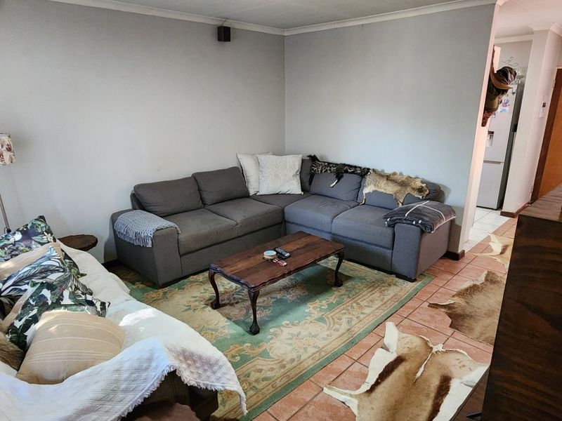 Townhouse For Sale in Pierre Van Ryneveld, Centurion - Photo 5
