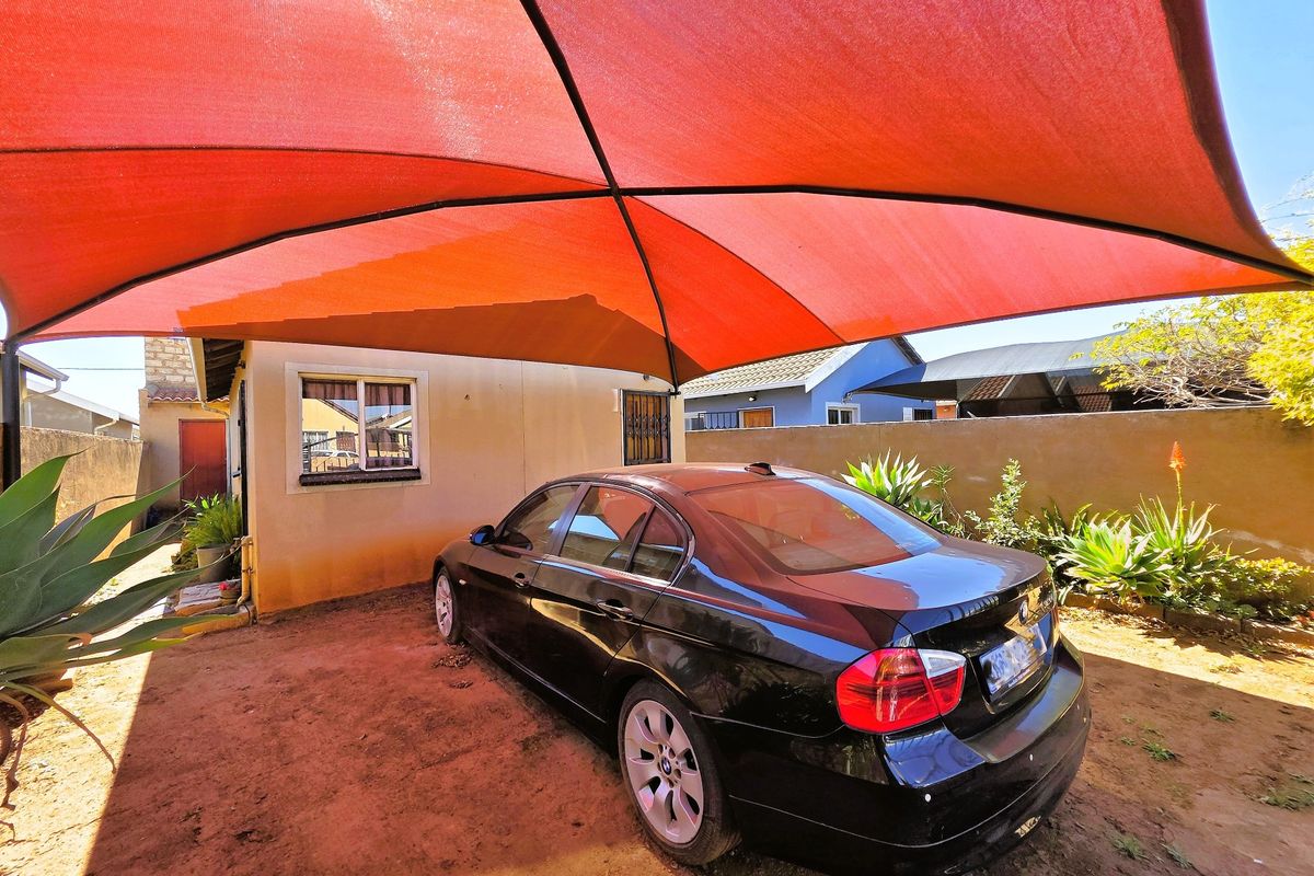Affordable 2-Bedroom Home in Mahube Valley - Photo 2