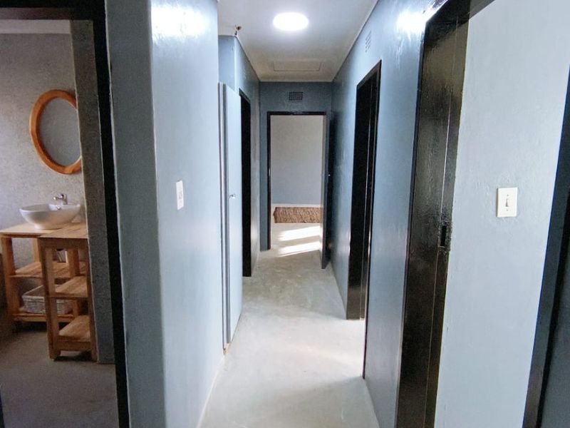 House For Sale in Nigel - Photo 9