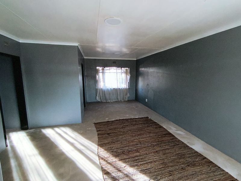 House For Sale in Nigel - Photo 7
