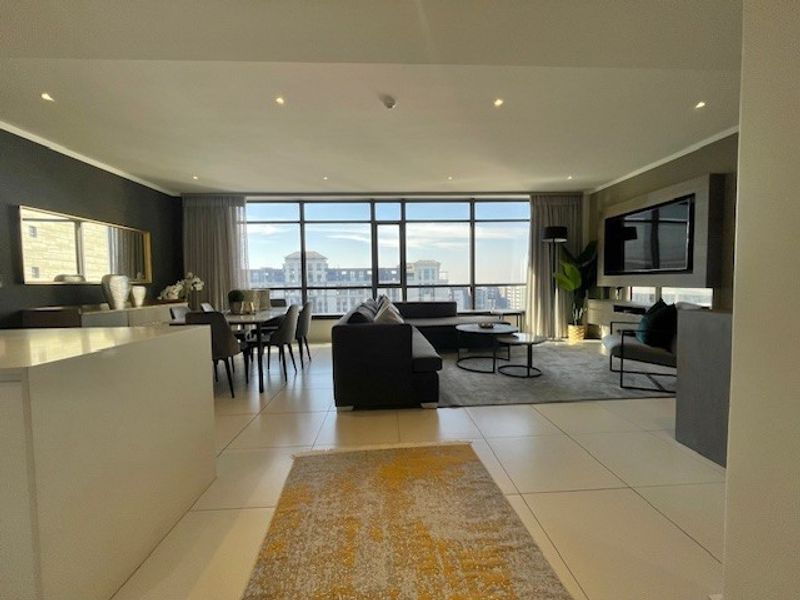 Exquisitely furnished 2 bed upper floor apartment - Photo 3