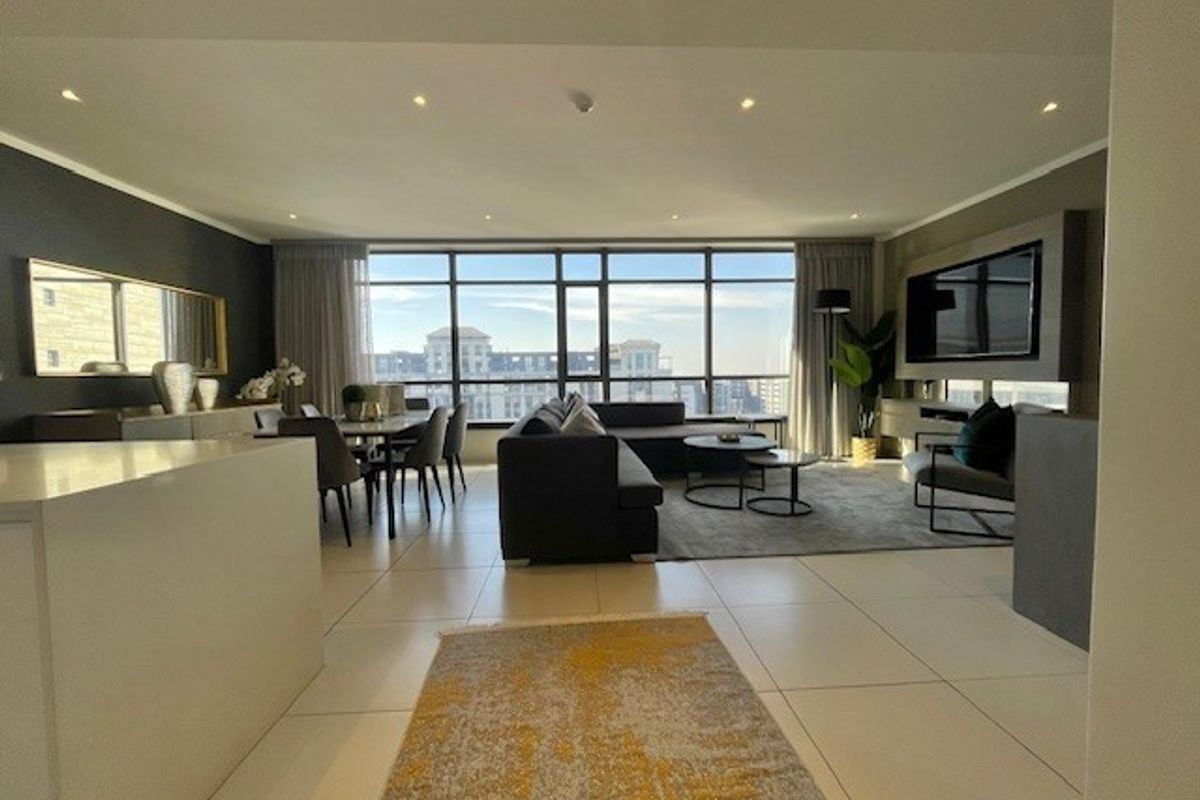 Exquisitely furnished 2 bed upper floor apartment - Photo 3