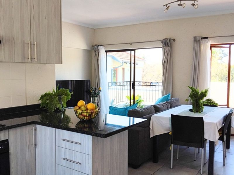 Modern 2-Bedroom, 1 Full Bathroom Upstairs Apartment for Sale in Lonehill - Photo 1