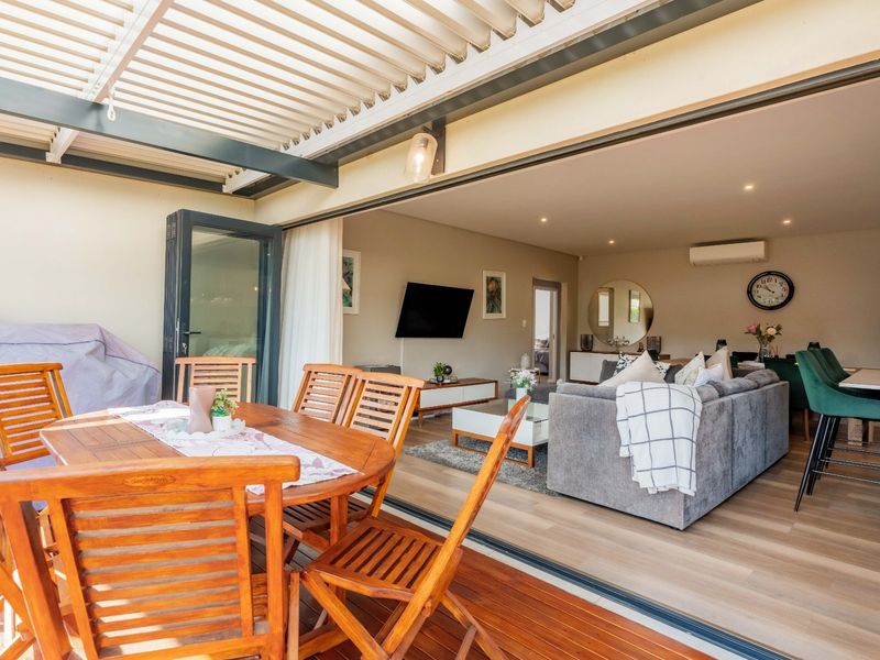 Modern Elegance in an Exclusive Boutique Complex - Photo 3