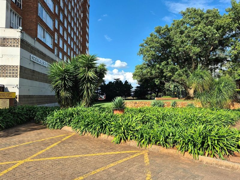 Immaculate 2 Bedroom Apartment to Rent at Chambord Apartments, La Montagne, Pretoria - Photo 1