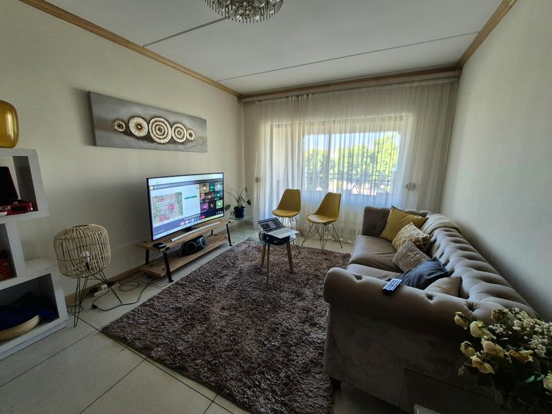 Modern 2 Bedroom, 2 Bathroom Apartment To Rent in Groveacres Estate, Kengies, Sandton - Photo 7
