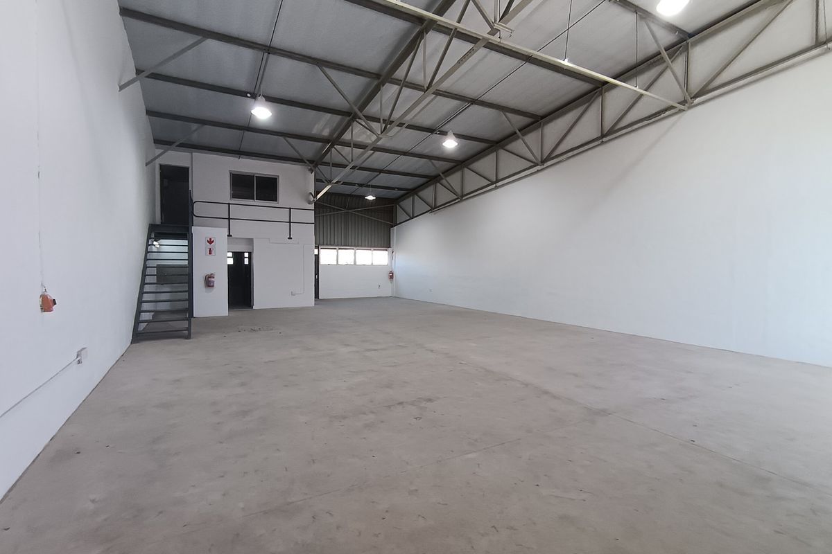216m2 Warehouse To Let | Greystone Industrial Park | Glen Anil - Photo 3