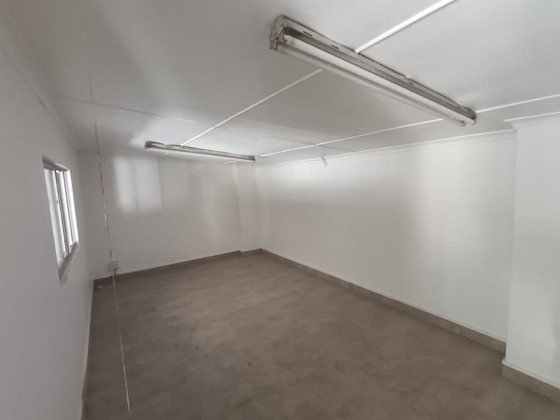 350m2 Warehouse To Let | Greystone Industrial | Glen Anil - Photo 7