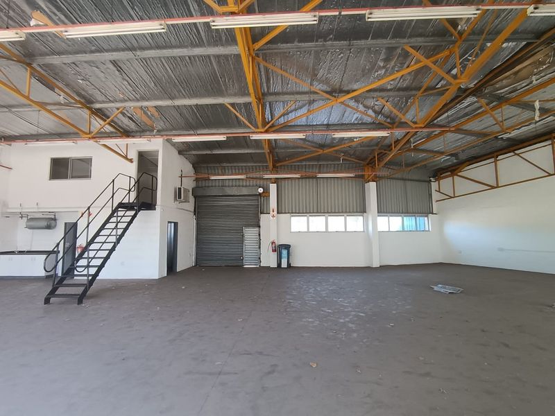 350m2 Warehouse To Let | Greystone Industrial | Glen Anil - Photo 3